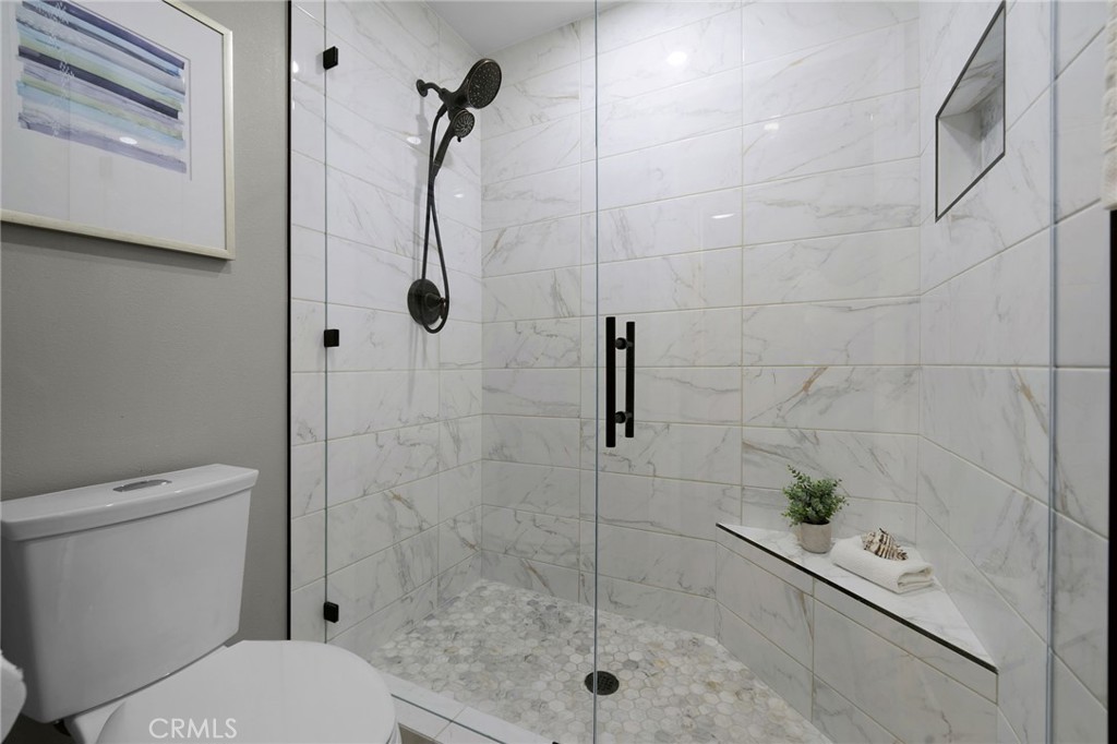 Primary Bath - 6223 Newhaven Ct #122, Yorba Linda CA 92887 - photo 20