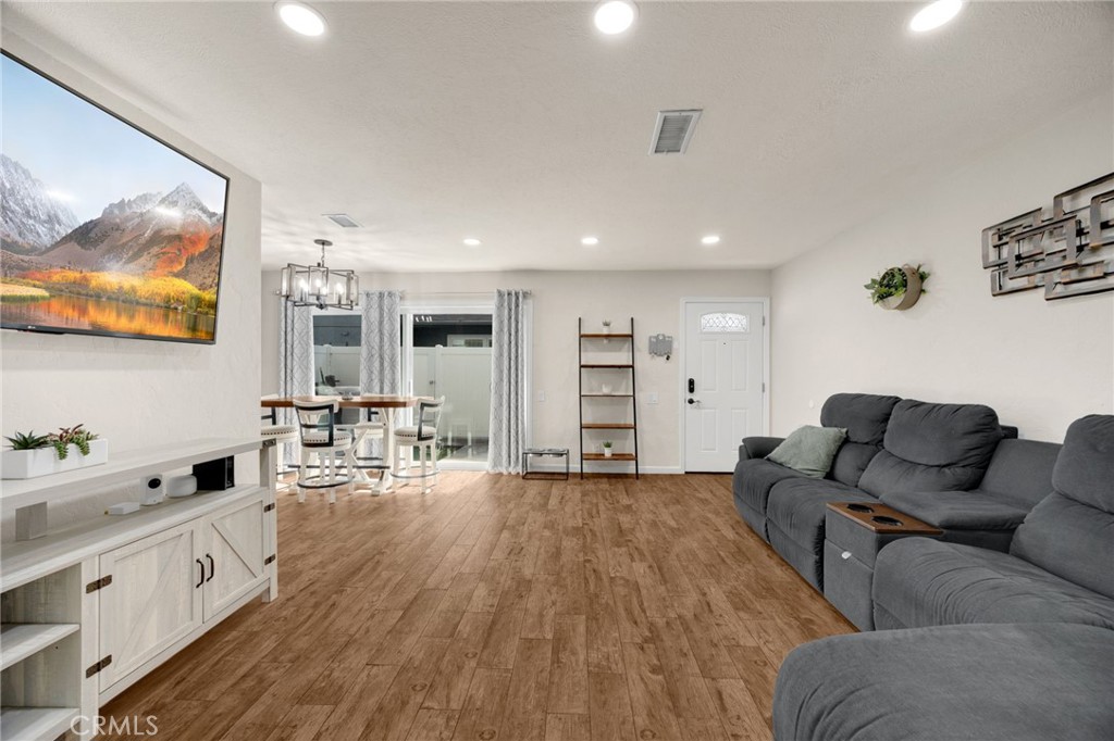 6537 Shady Gate Lane, Yorba Linda CA 92886 - photo 3